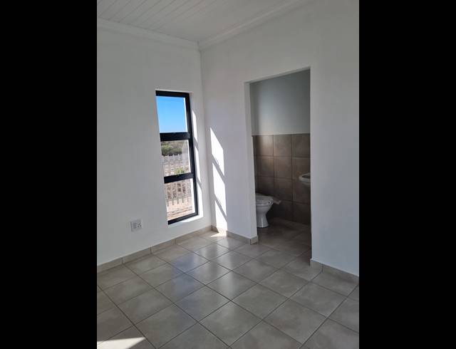 3 bed property for sale in LAAIPLEK